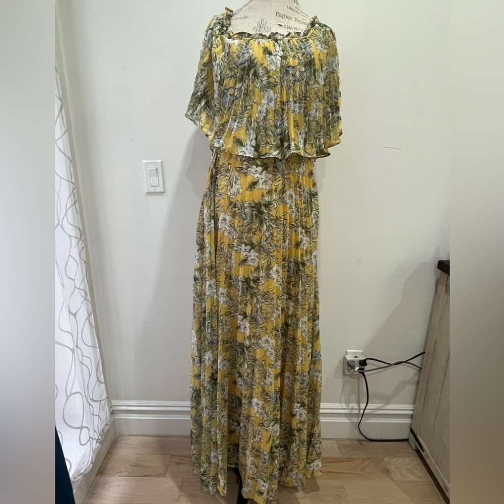 Lucy Paris Maxi Dress